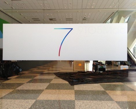 Официальный логотип iOS 7 засветился в Moscone Center